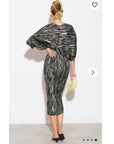 Metallic Print Pleated Dress in Kimono sleeves in Sliver