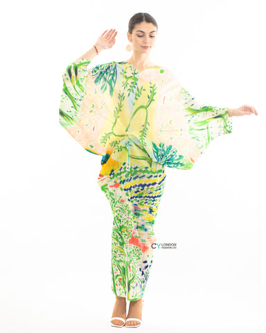 Leaves and Floral Scarf Pirnt Pleated Dress in Kimono sleeves in green