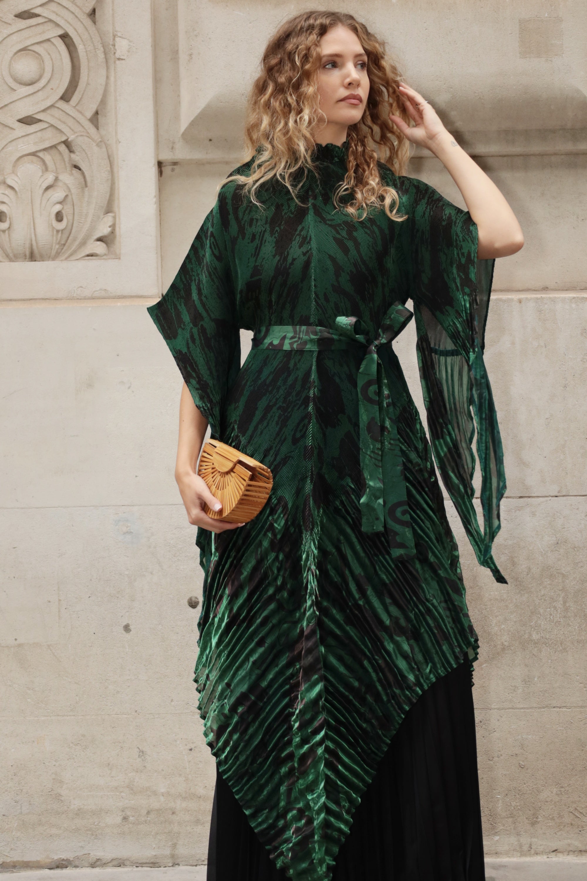 Full pleated Printed top and wide-leg trousers in Green