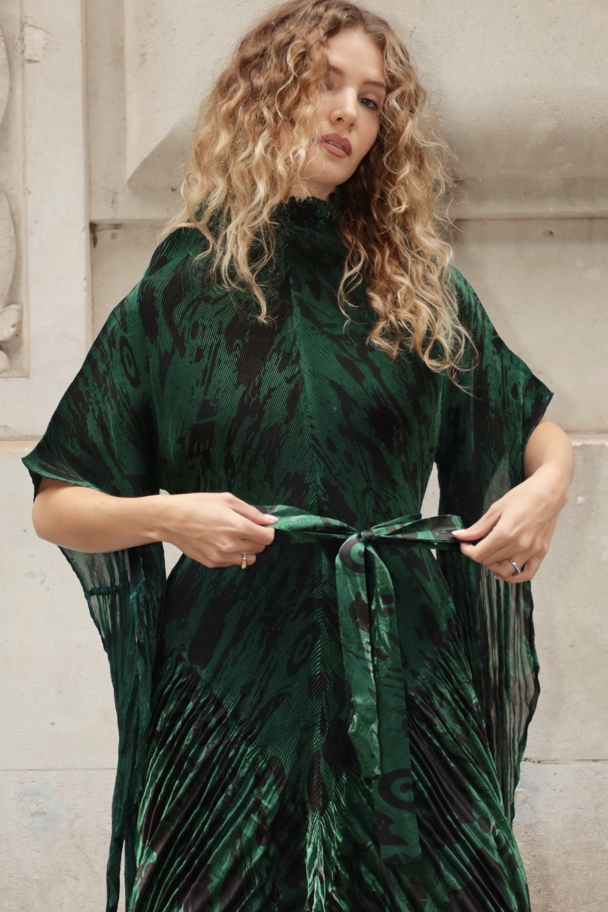 Full pleated Printed top and wide-leg trousers in Green