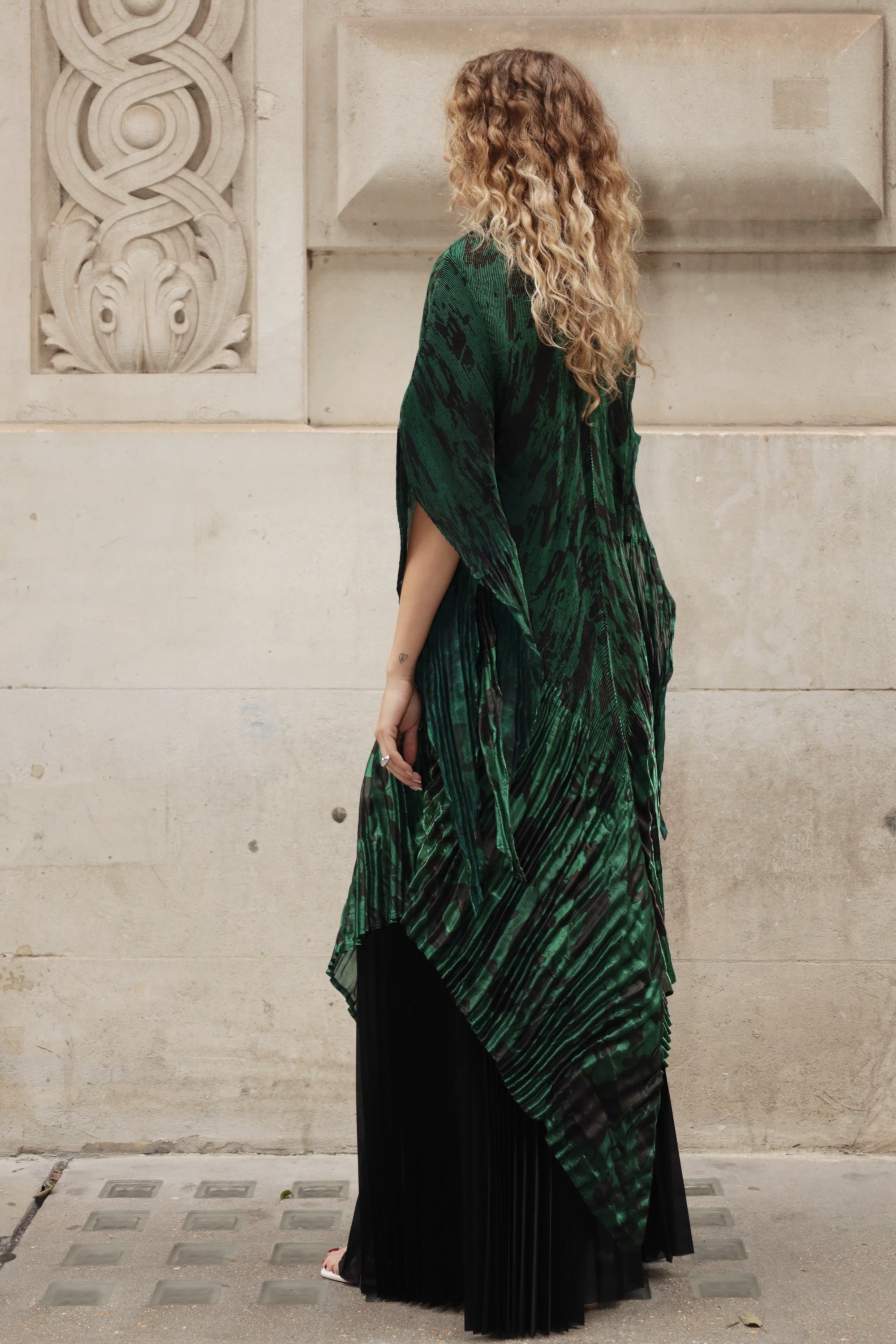 Full pleated Printed top and wide-leg trousers in Green