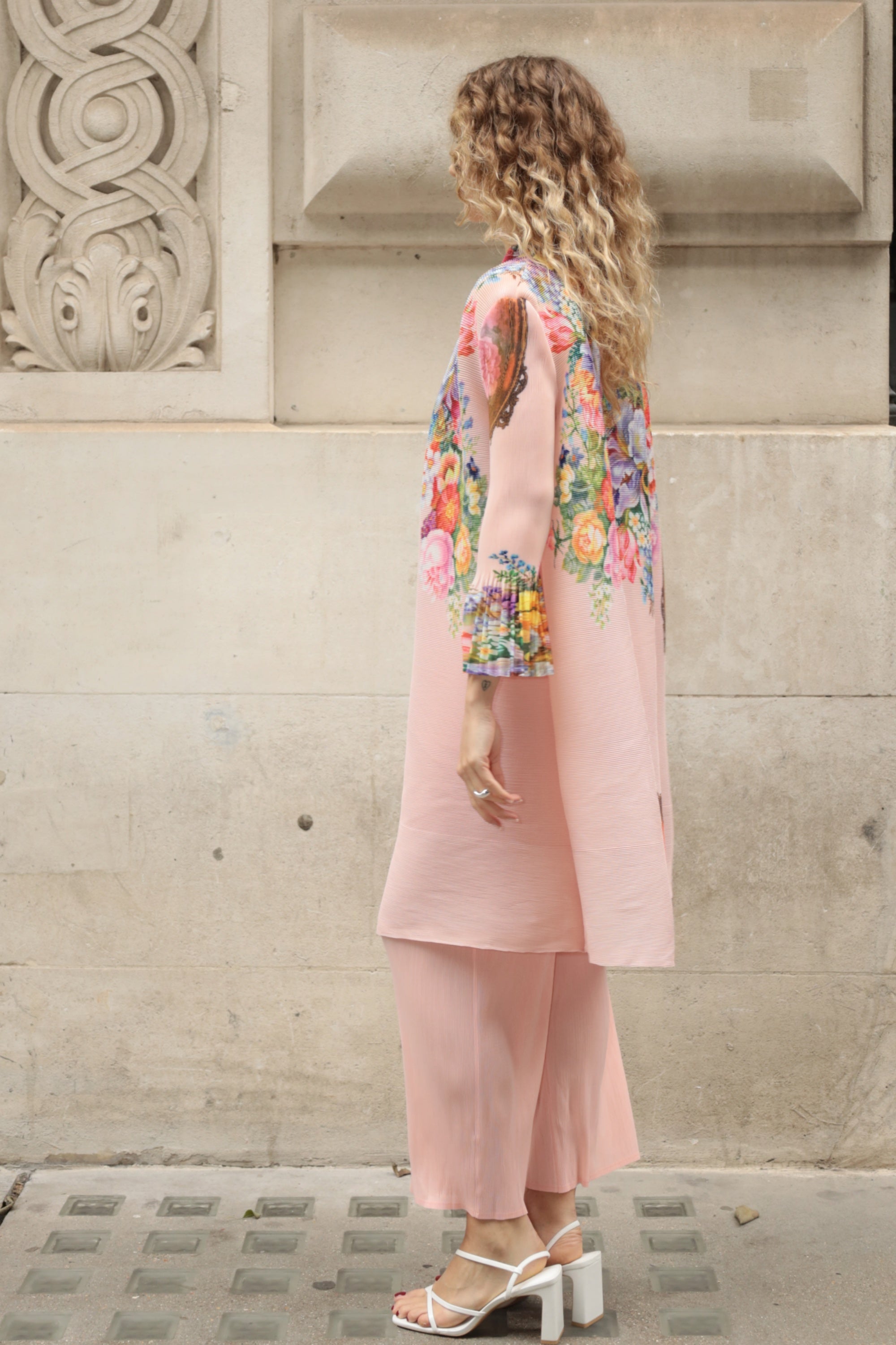 Full Pleated Floral Print Shirt And Trousers In Pink