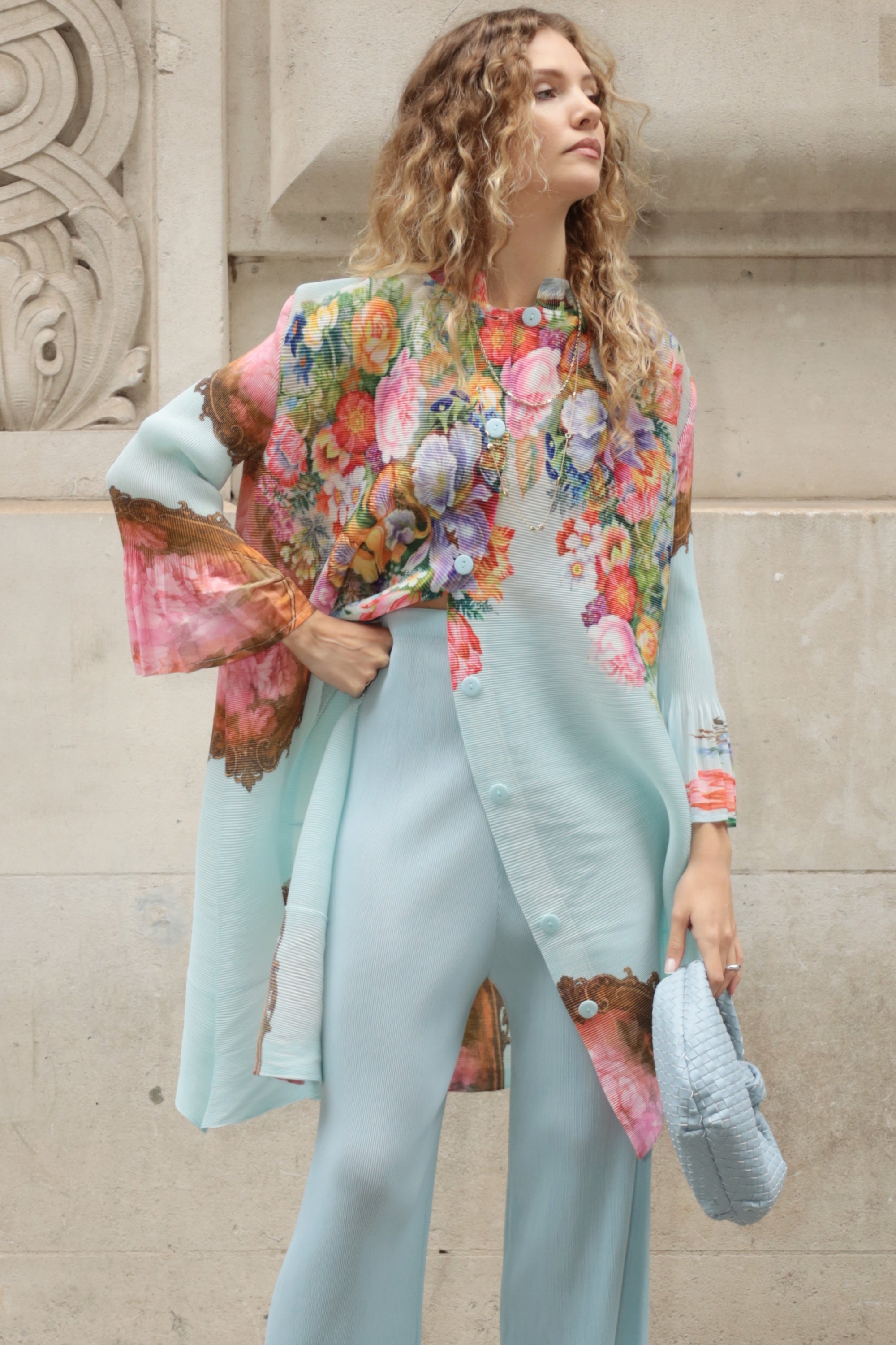 Full Pleated Floral Print Shirt And Trousers In Blue