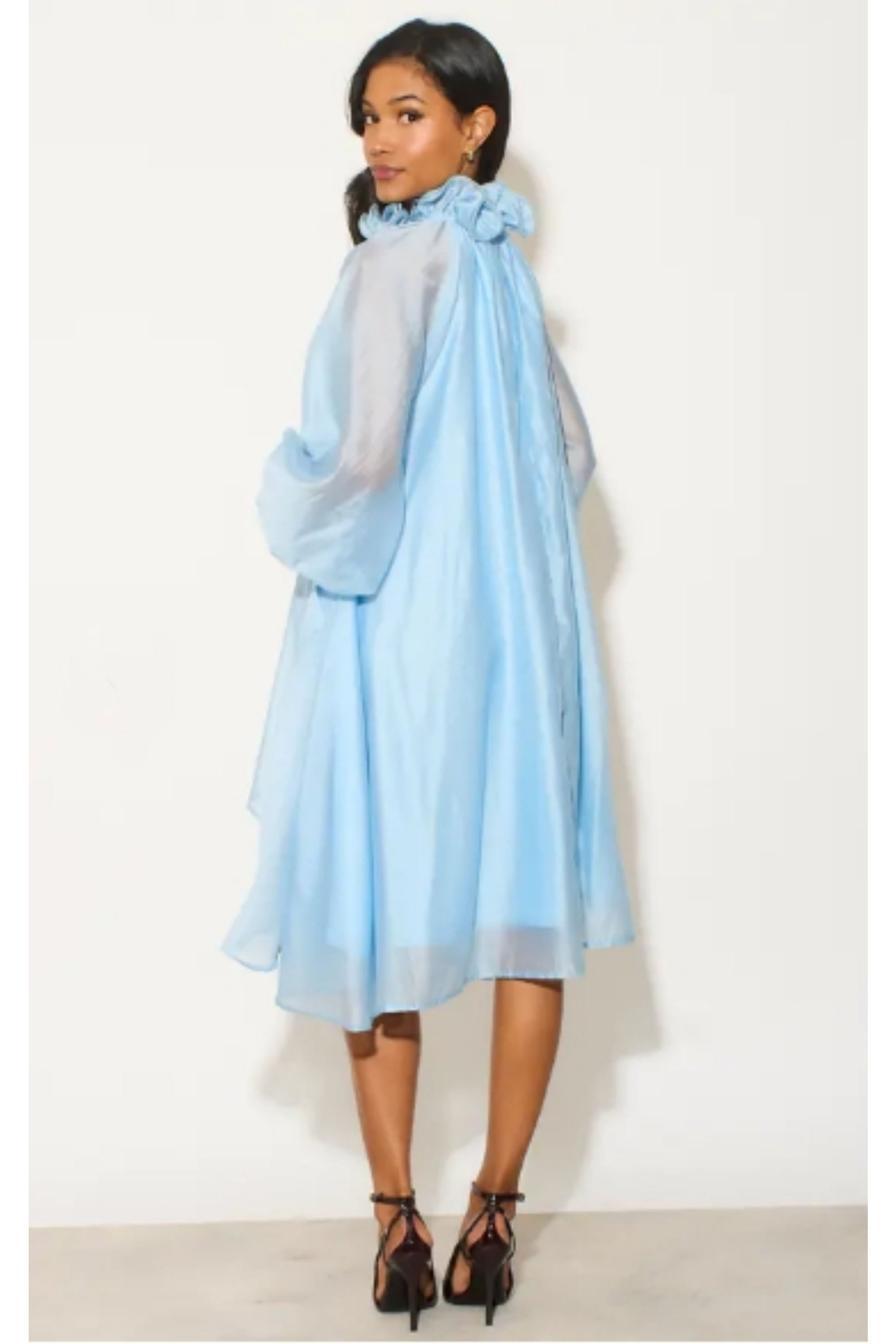 Ruffle Tie Neck Oversized Midi Dress In Blue