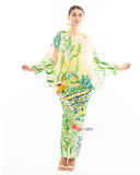 Leaves and Floral Scarf Pirnt Pleated Dress in Kimono sleeves in green