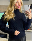 Mock neck cable knit long sleeves cropped jumper in black