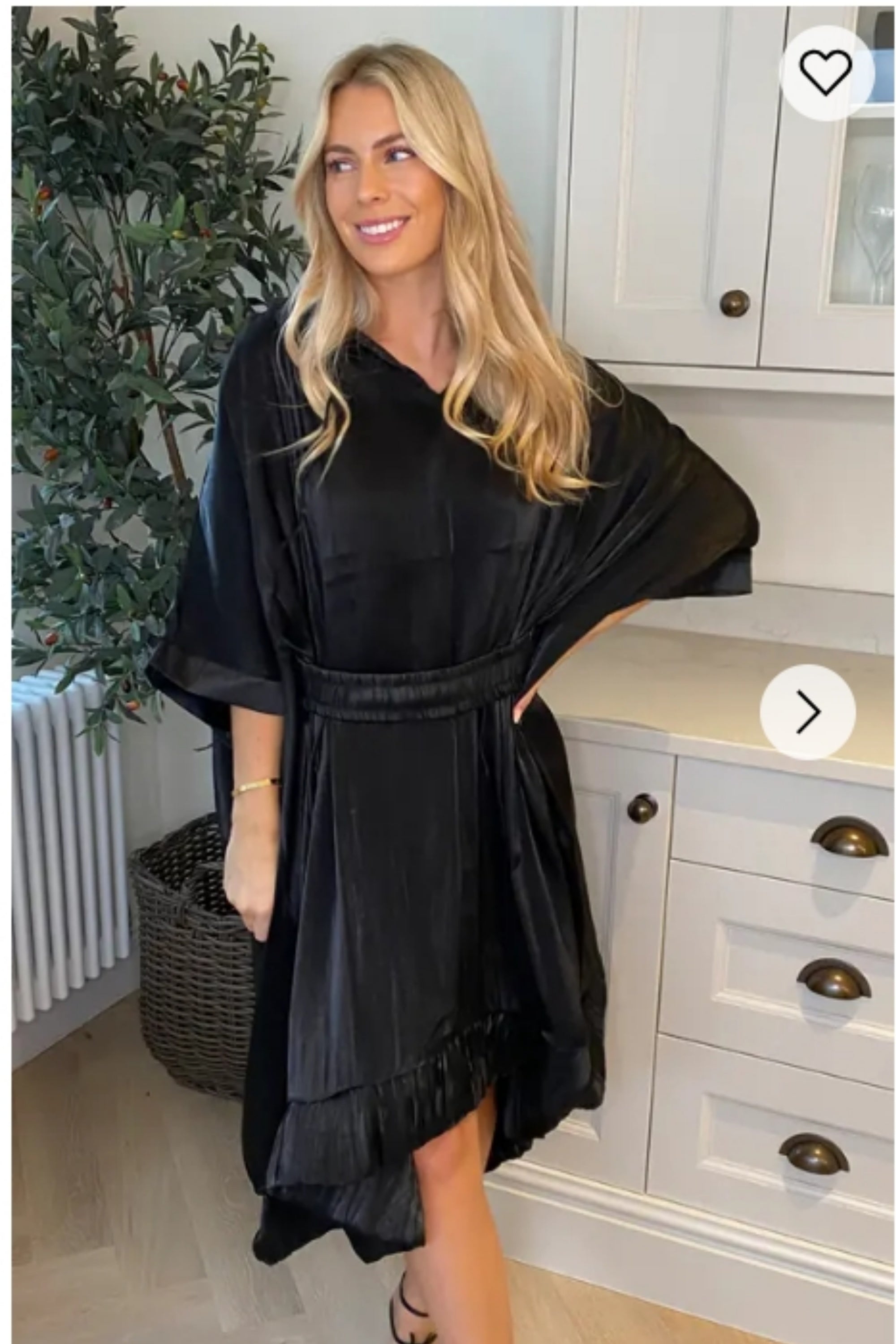 Ruffle Hem Oversized dress with belt in black