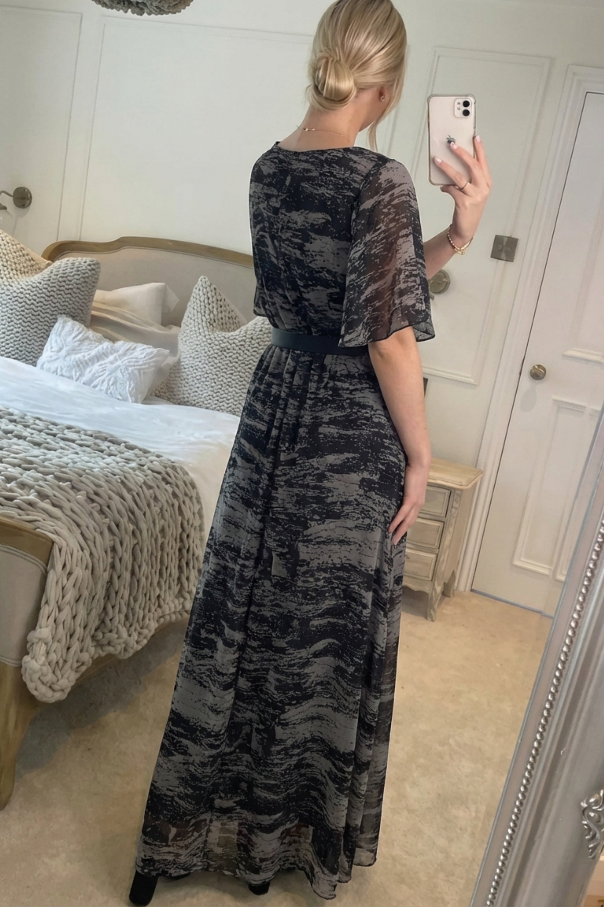 Floral Print Chiffon Wrap Maxi Dress (Black/grey print )