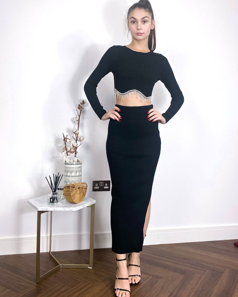 Scalloped shape knit top with diamonded chain embellish and midi skirt co-ords in black