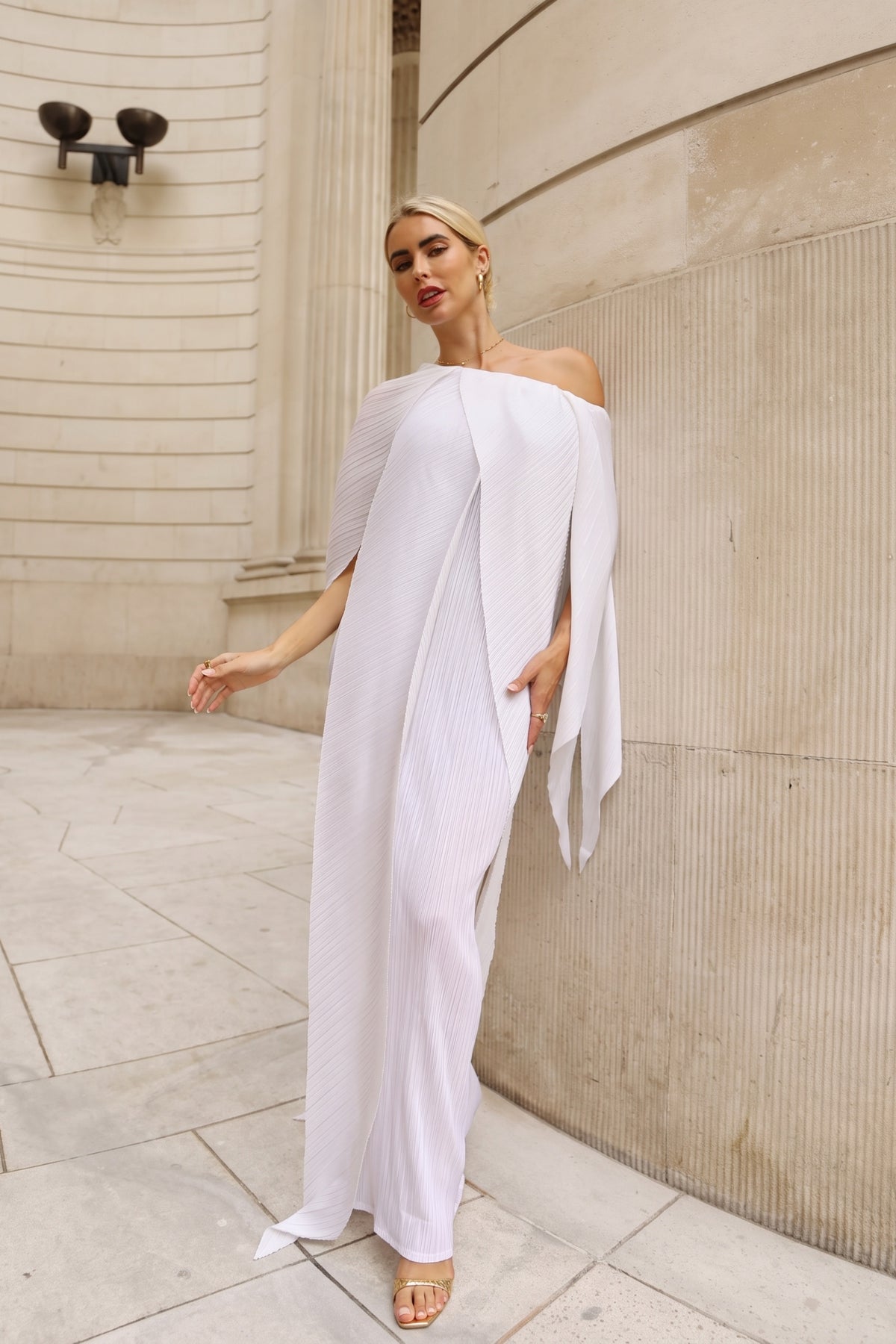 Elegant Pleated Cape Sleeve Maxi Dress with Tie Waist in White