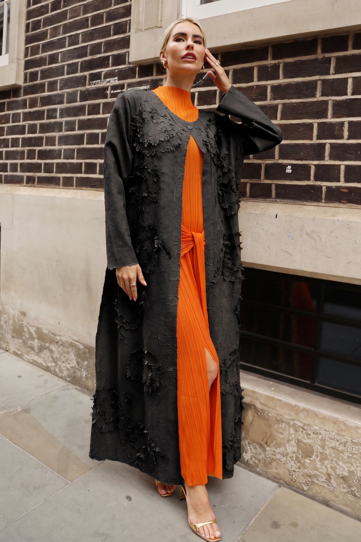 Statement Textured Floral Longline Cardigan in Black