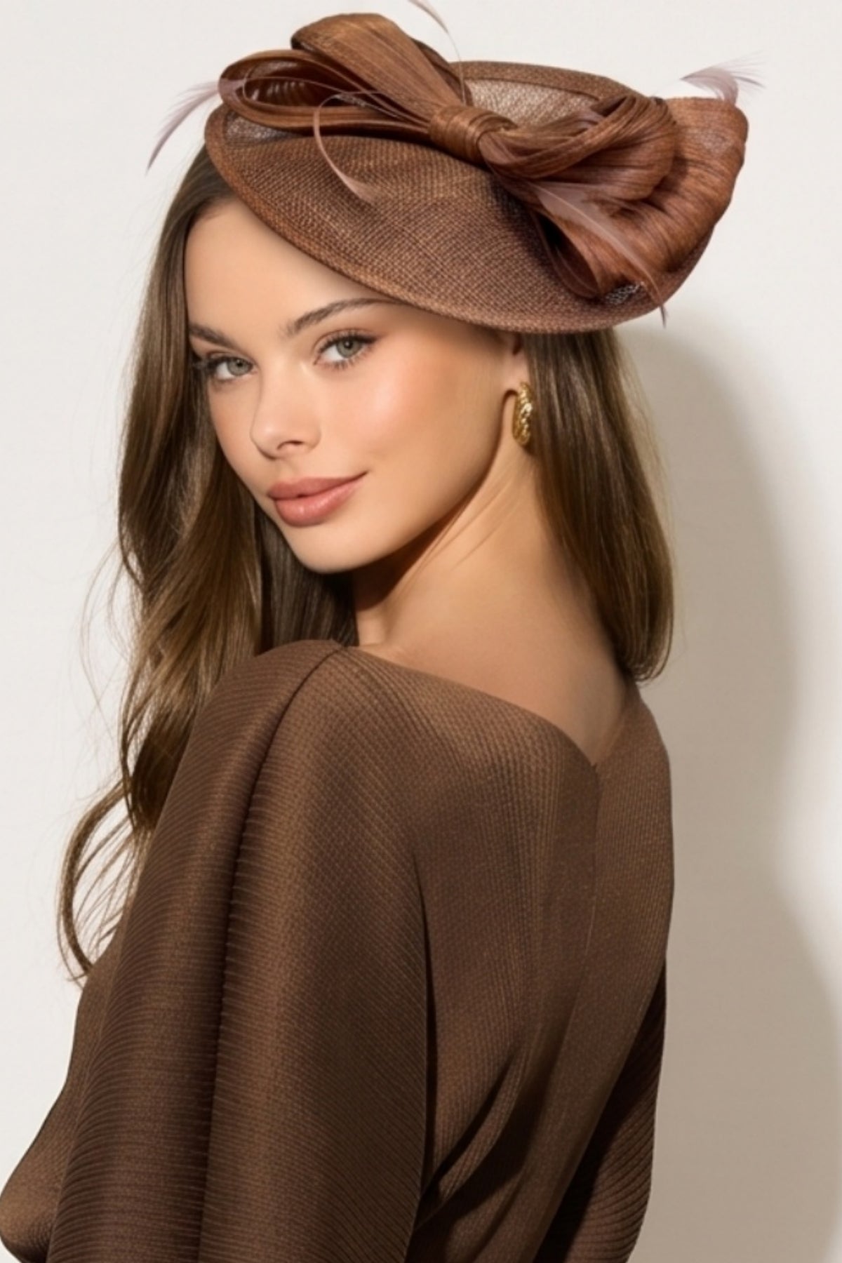 Statement Floral Feather &amp; Loop Mesh Fascinator