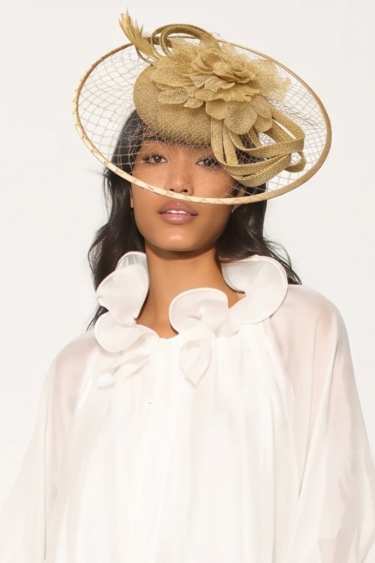Statement Floral Feather &amp; Loop Mesh Fascinator