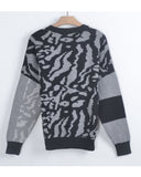 Leopard print with patch design jumper in grey