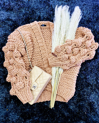 Cozy Knitted Cardigan with Oversized Sleeves in Beige