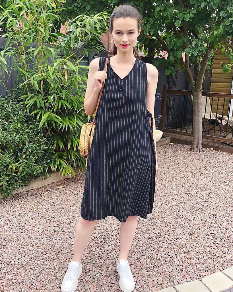 Oversize Stripe print Cotton Dress in black