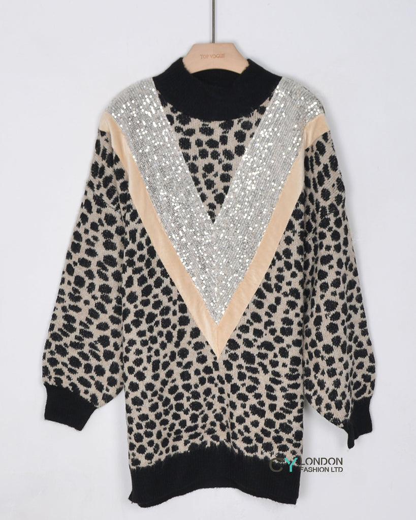 Oversized leopard print knit jumper