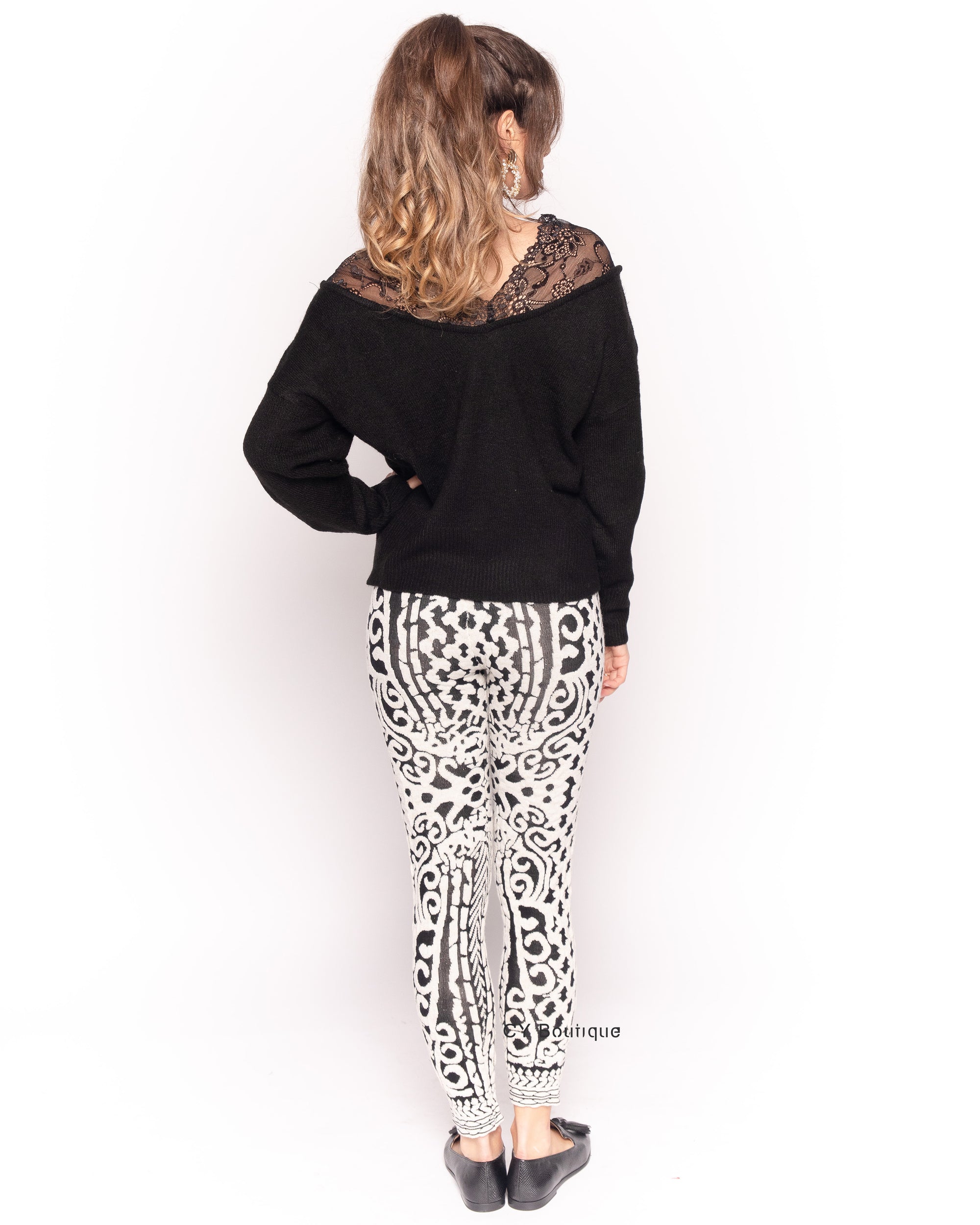 Knitted black white baroque print leggings