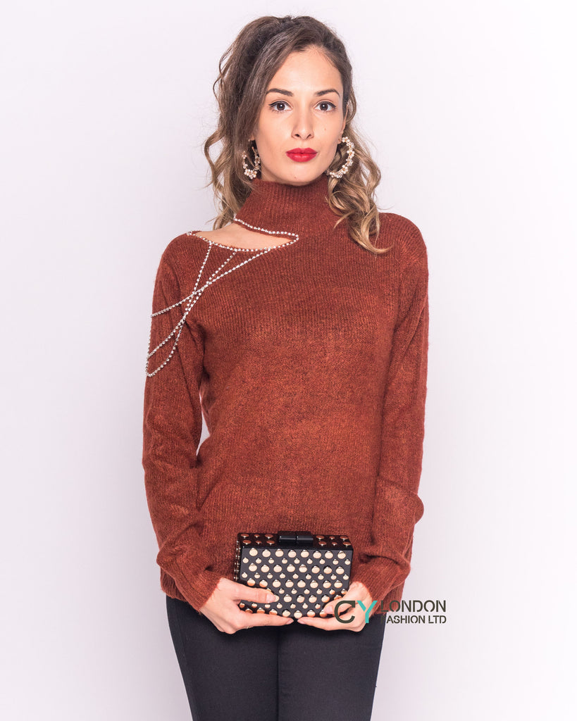 Open shoulder jumper with Chain Detail