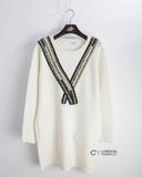 Oversize long jumper with scarf embellished (White)