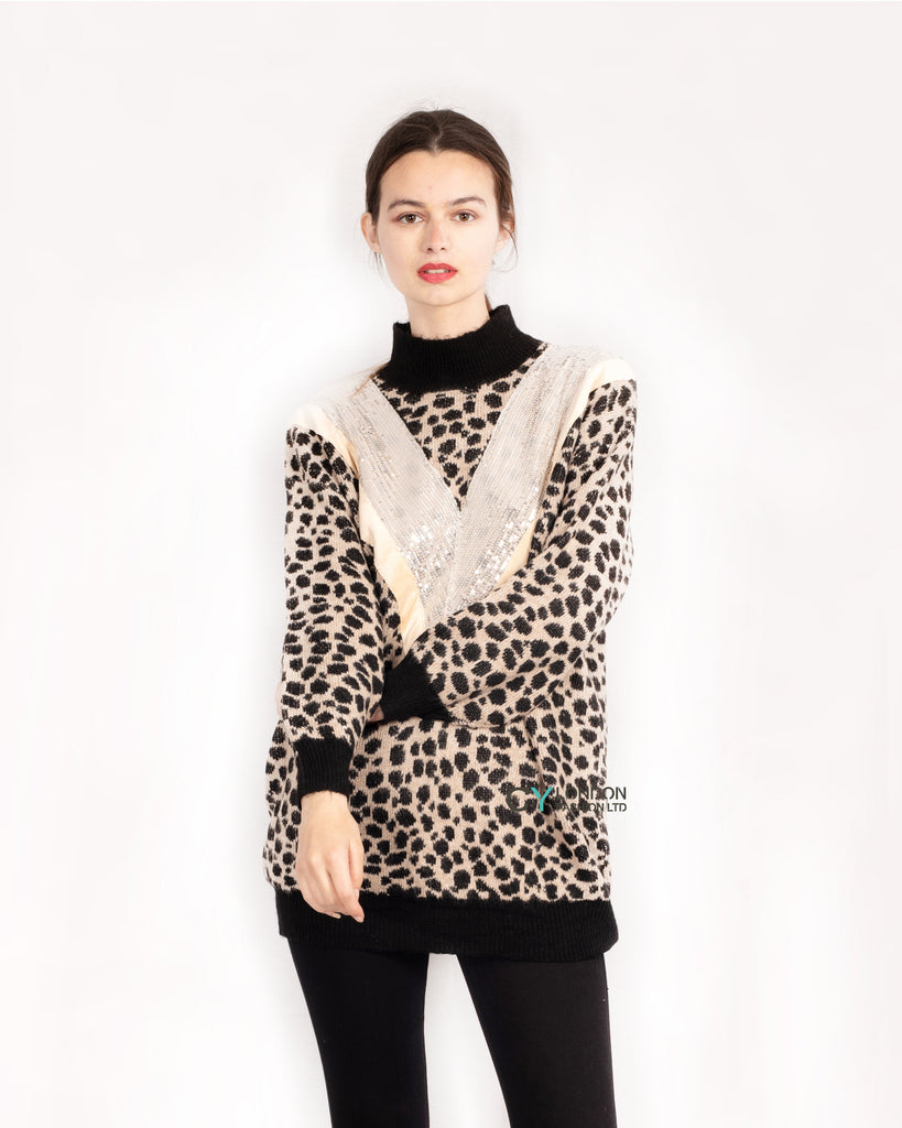 Oversized leopard print knit jumper