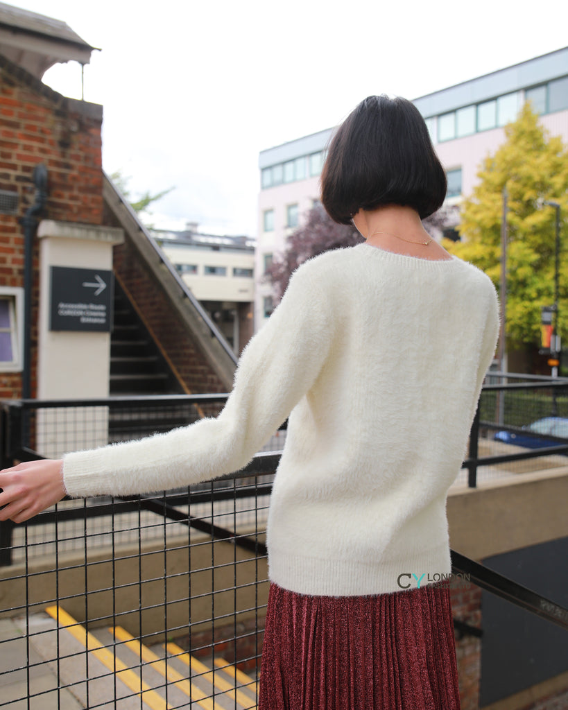 Embroidered couldy print fluffy jumper (CREAM)