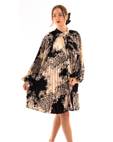 Black and White Scarf print Full pleated Shirt dress