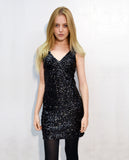 Plain color sequin V neck dress (Black)